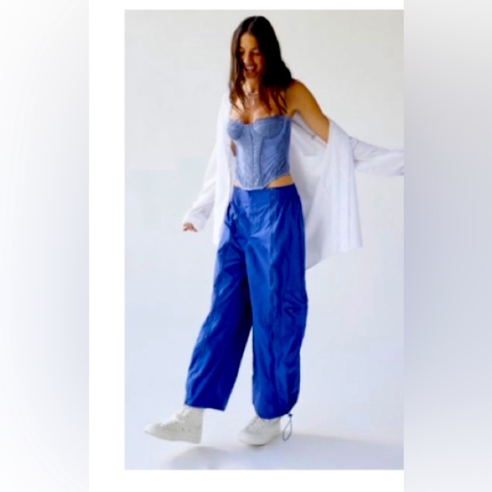 Urban Ourfitters luna nylon balloon pants ⭐️NWT⭐️